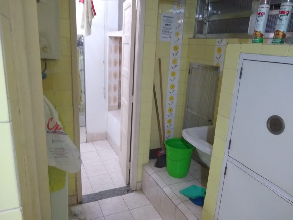 Imagem Apartamento com 2 Quartos à Venda, 65 m² em Copacabana - Rio de Janeiro