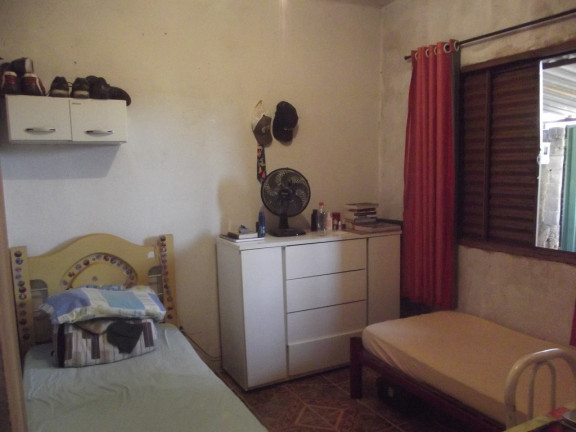 Imagem Casa com 3 Quartos à Venda, 250 m² em Minas Gerais - Varginha