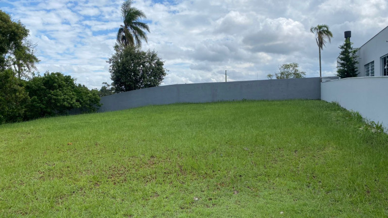 Imagem Terreno à Venda, 1.051 m² em Primeira Linha Pontilhão - Criciúma Imagem Terreno à Venda, 1.051 m² em Primeira Linha Pontilhão - Criciúma