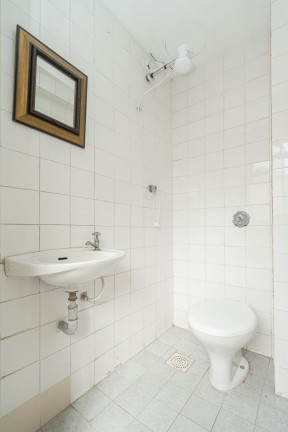 Imagem Apartamento com 2 Quartos à Venda, 73 m² em Cidade Baixa - Porto Alegre Imagem Apartamento com 2 Quartos à Venda, 73 m² em Cidade Baixa - Porto Alegre