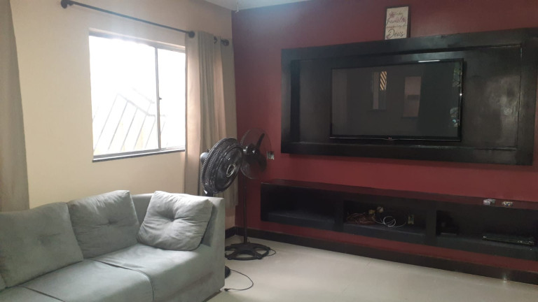 Imagem Casa com 3 Quartos à Venda, 250 m² em Mangueirão - Belém