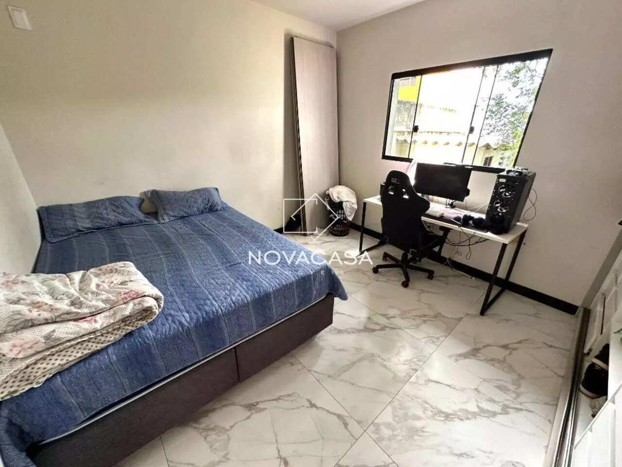 Imagem Casa com 5 Quartos à Venda, 250 m² em Rio Branco - Belo Horizonte