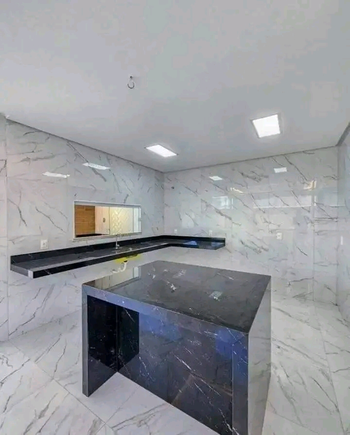 Imagem Casa de Condomínio com 4 Quartos à Venda, 251 m²em Cidade Alphaville  - Eusébio 