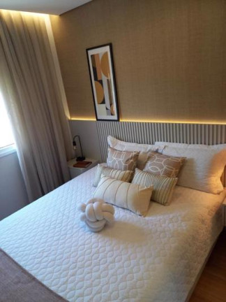 Imagem Apartamento com 2 Quartos à Venda ou Temporada, 55 m²em São Pedro - Osasco