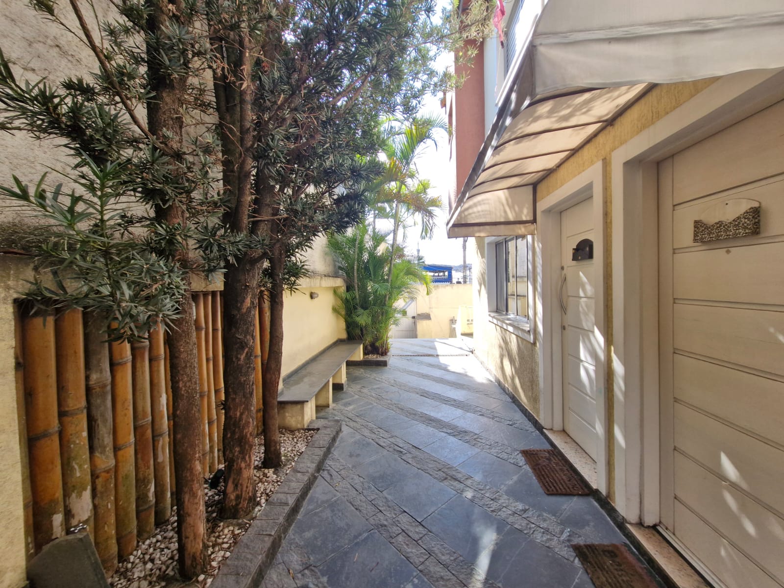 Imagem Casa de Condomínio com 2 Quartos à Venda, 82 m²em Vila Zat - São Paulo