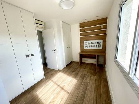 Imagem Apartamento com 3 Quartos à Venda, 127 m²em Barra da Tijuca - Rio de Janeiro