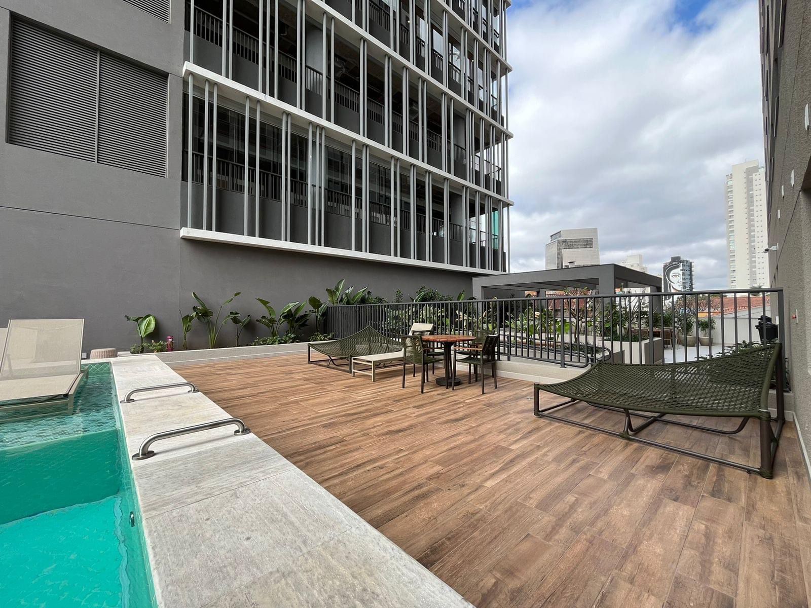 Imagem Apartamento com 1 Quarto à Venda ou Locação, 25 m²em Pinheiros - São Paulo