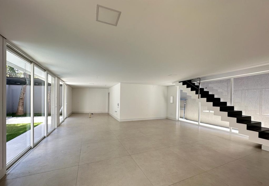 Imagem Casa de Condomínio com 3 Quartos à Venda, 472 m²em Jardim dos Estados - São Paulo Imagem Casa de Condomínio com 3 Quartos à Venda, 472 m²em Jardim dos Estados - São Paulo