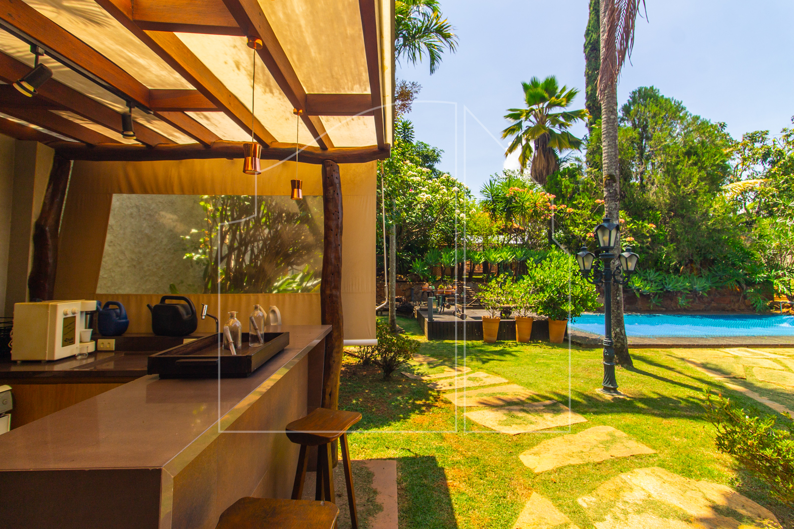 Imagem Casa com 4 Quartos à Venda, 575 m²em Setor de Habitações Individuais Sul - Brasília Imagem Casa com 4 Quartos à Venda, 575 m²em Setor de Habitações Individuais Sul - Brasília
