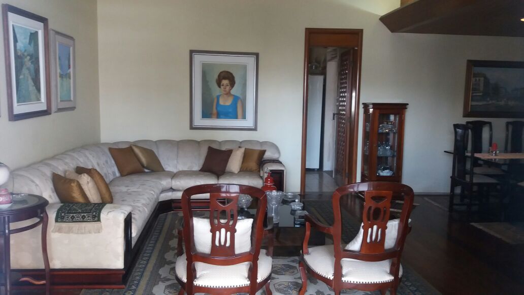 Apartamento com 3 Quartos à Venda, 161 m²em Meireles - Fortaleza