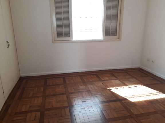 Imagem Casa com 3 Quartos à Venda, 251 m² em Jardim das Bandeiras - São Paulo