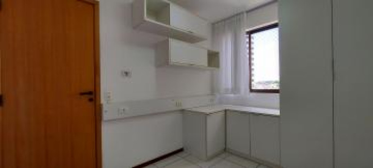 Apartamento com 2 Quartos à Venda, 58 m² em Casa Forte - Recife