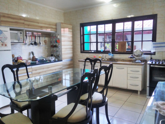 Imagem Sobrado com 3 Quartos à Venda, 150 m² em Vila Caputera - Mogi Das Cruzes