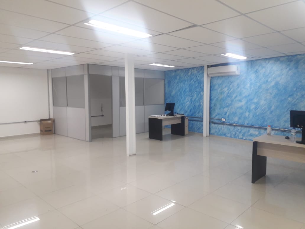 Imagem Galpão para Alugar, 300 m² em Conceição - Diadema Imagem Galpão para Alugar, 300 m² em Conceição - Diadema