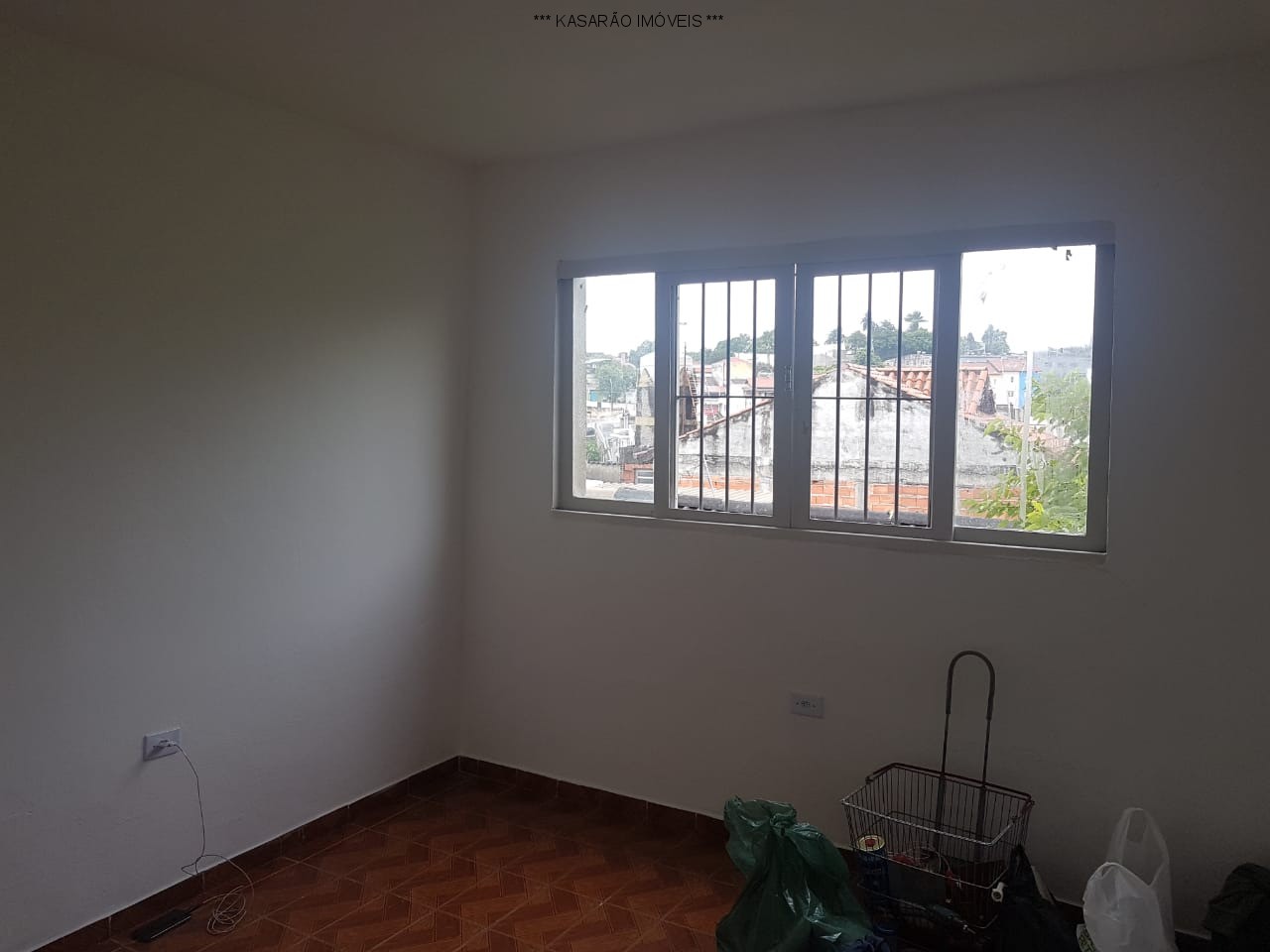 Imagem Casa com 2 Quartos para Alugar, 70 m²em Vila Guedes - São Paulo Imagem Casa com 2 Quartos para Alugar, 70 m²em Vila Guedes - São Paulo