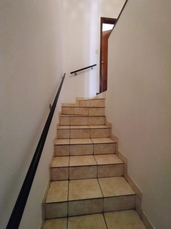 Imagem Sobrado com 3 Quartos à Venda, 126 m² em Centro - Londrina
