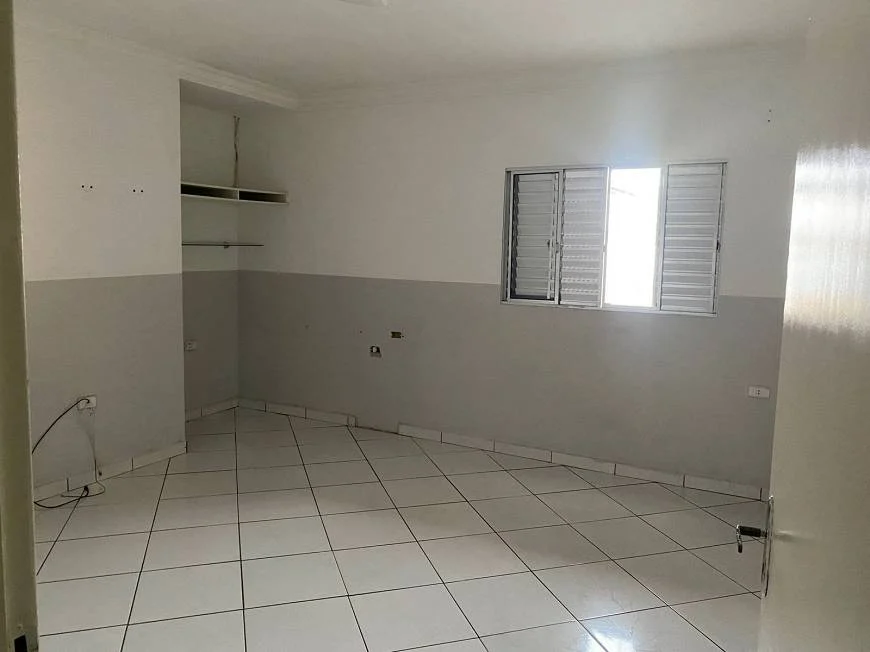 Imagem Casa de Vila com 2 Quartos para Alugar, 200 m²em Bandeiras - Osasco