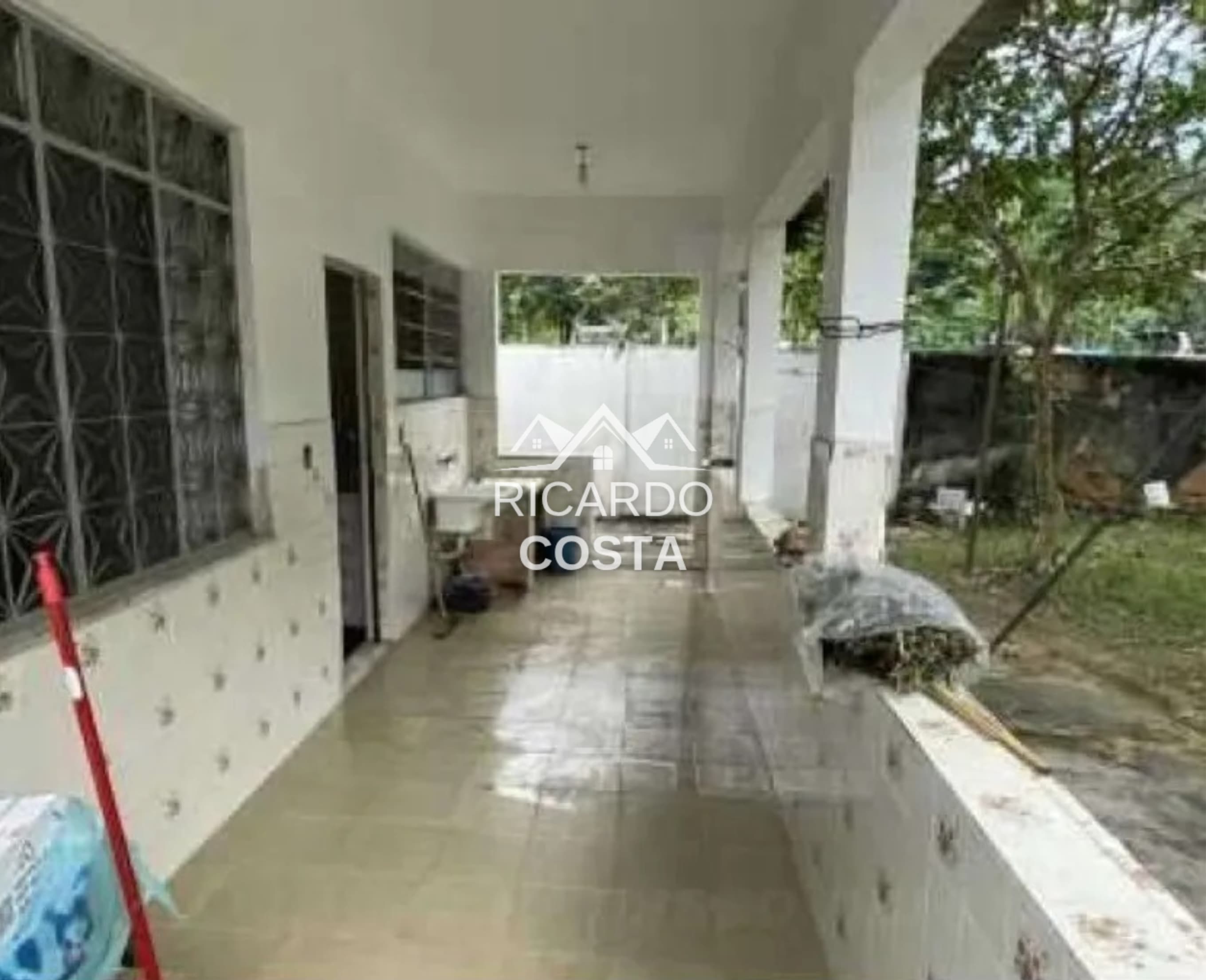 Imagem Casa com 2 Quartos à Venda, 307 m² em Taquara - Rio de Janeiro