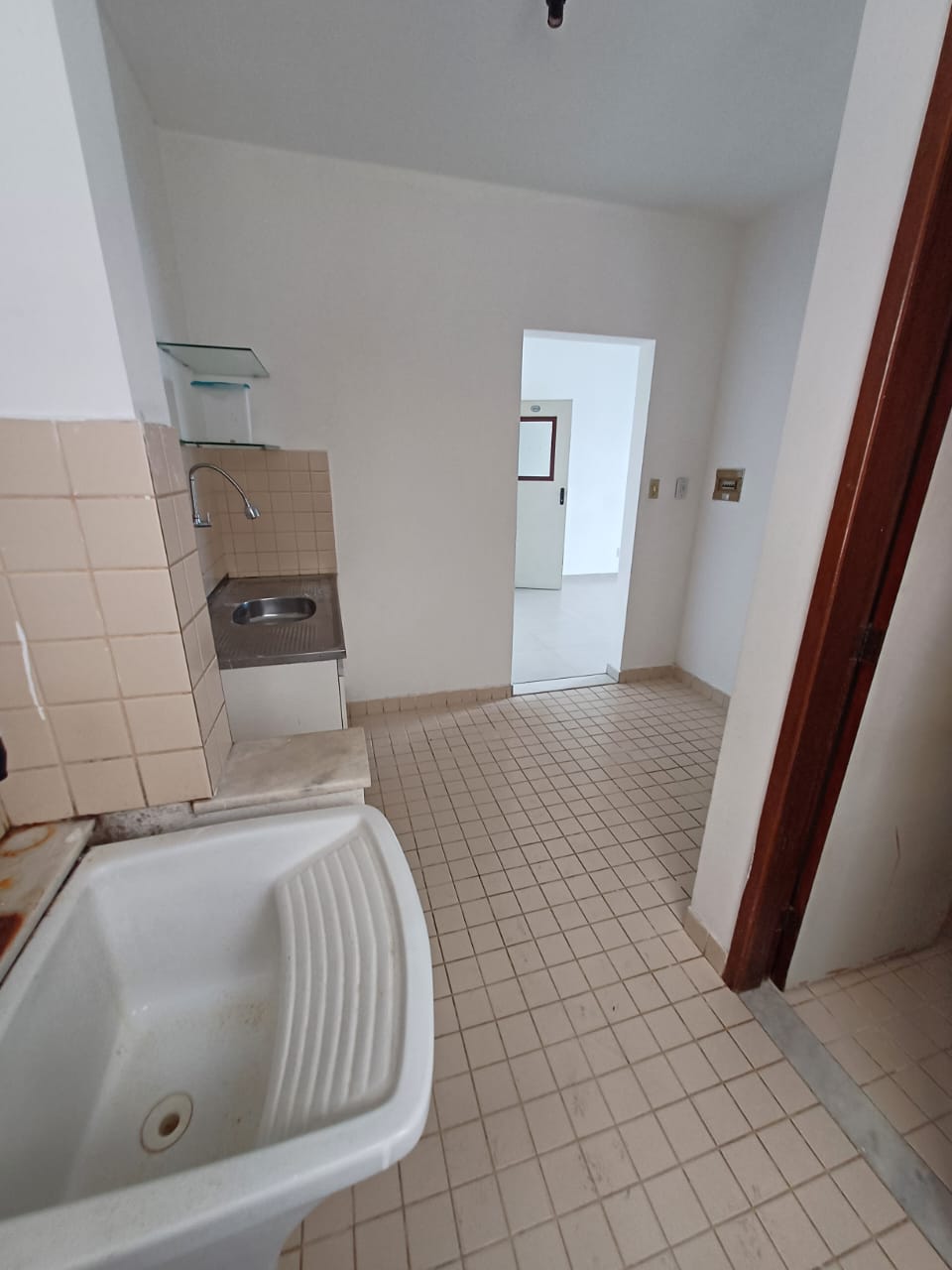 Imagem Apartamento com 2 Quartos para Alugar, 60 m²em Centro - Lauro de Freitas Imagem Apartamento com 2 Quartos para Alugar, 60 m²em Centro - Lauro de Freitas