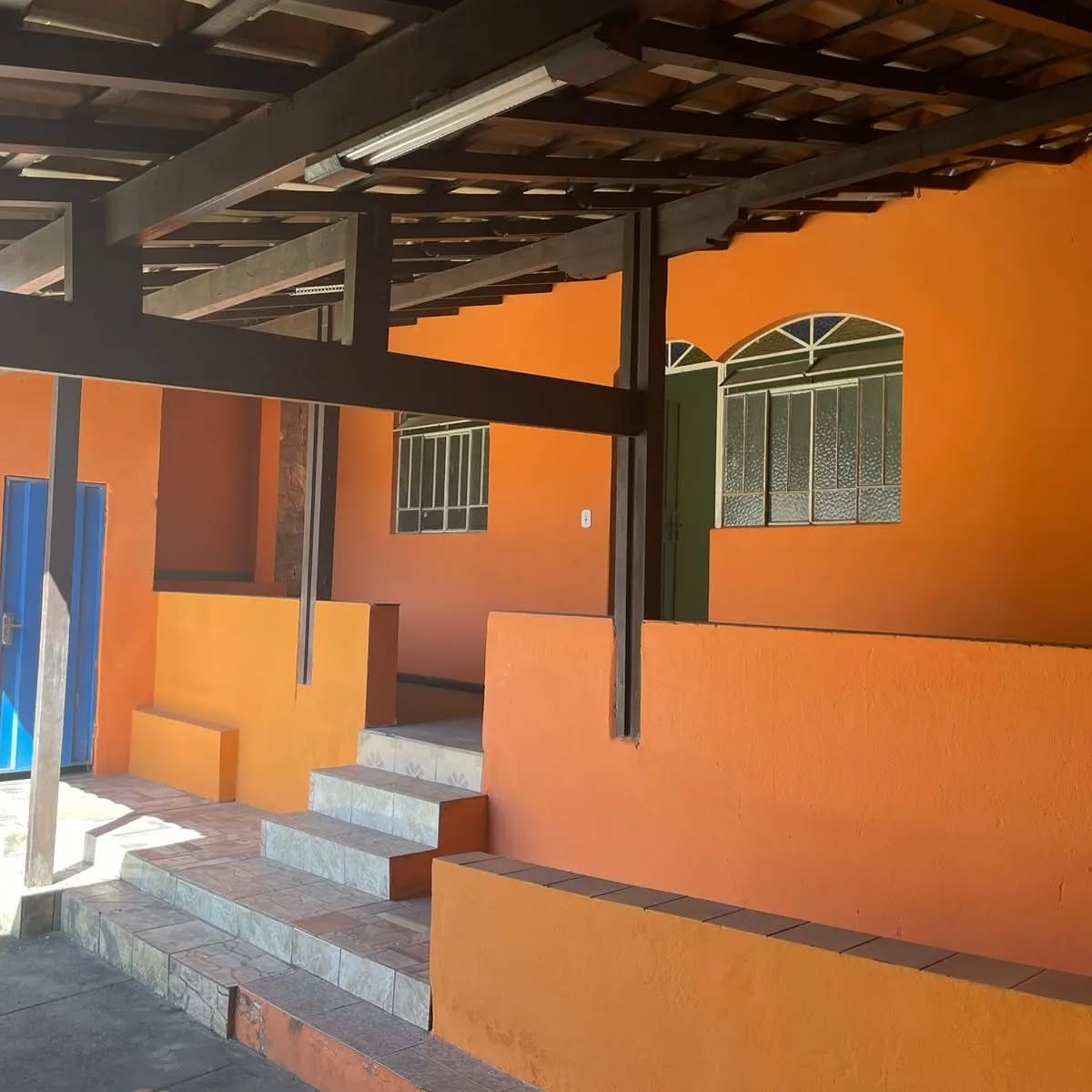 Imagem Casa com 4 Quartos à Venda, 360 m² em Veneza - Ribeirão das Neves Imagem Casa com 4 Quartos à Venda, 360 m² em Veneza - Ribeirão das Neves