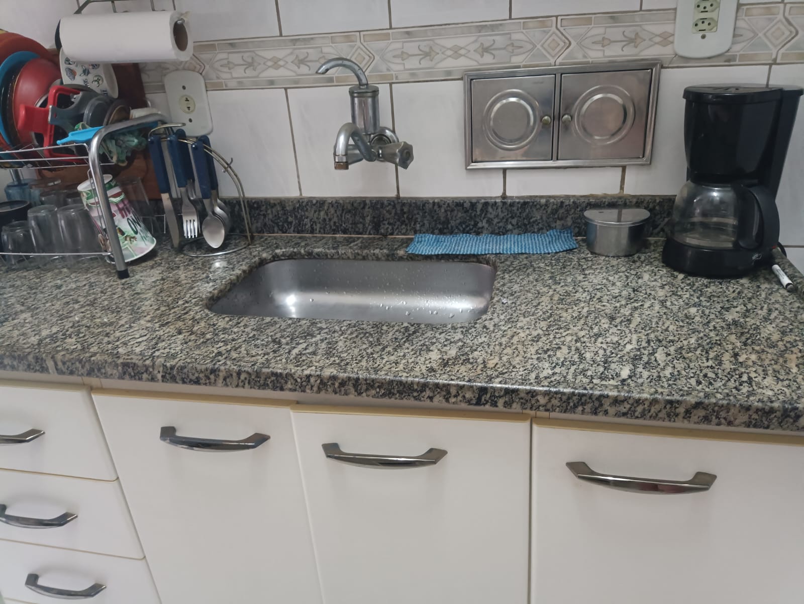 Imagem Apartamento com 2 Quartos à Venda, 47 m²em Cordovil - Rio de Janeiro Imagem Apartamento com 2 Quartos à Venda, 47 m²em Cordovil - Rio de Janeiro
