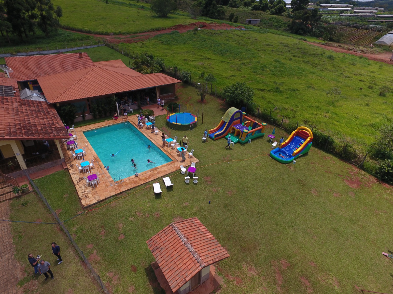 Imagem Chácara com 5 Quartos à Venda, Locação ou Temporada, 950 m² em Tanque - Atibaia Imagem Chácara com 5 Quartos à Venda, Locação ou Temporada, 950 m² em Tanque - Atibaia