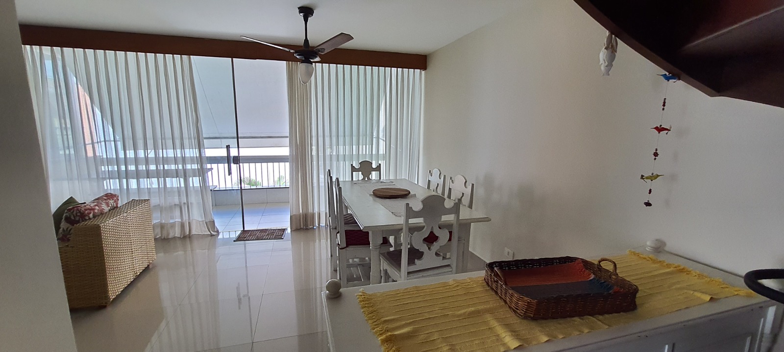 Imagem Apartamento com 3 Quartos à Venda, 125 m²em Enseada - Guarujá Imagem Apartamento com 3 Quartos à Venda, 125 m²em Enseada - Guarujá