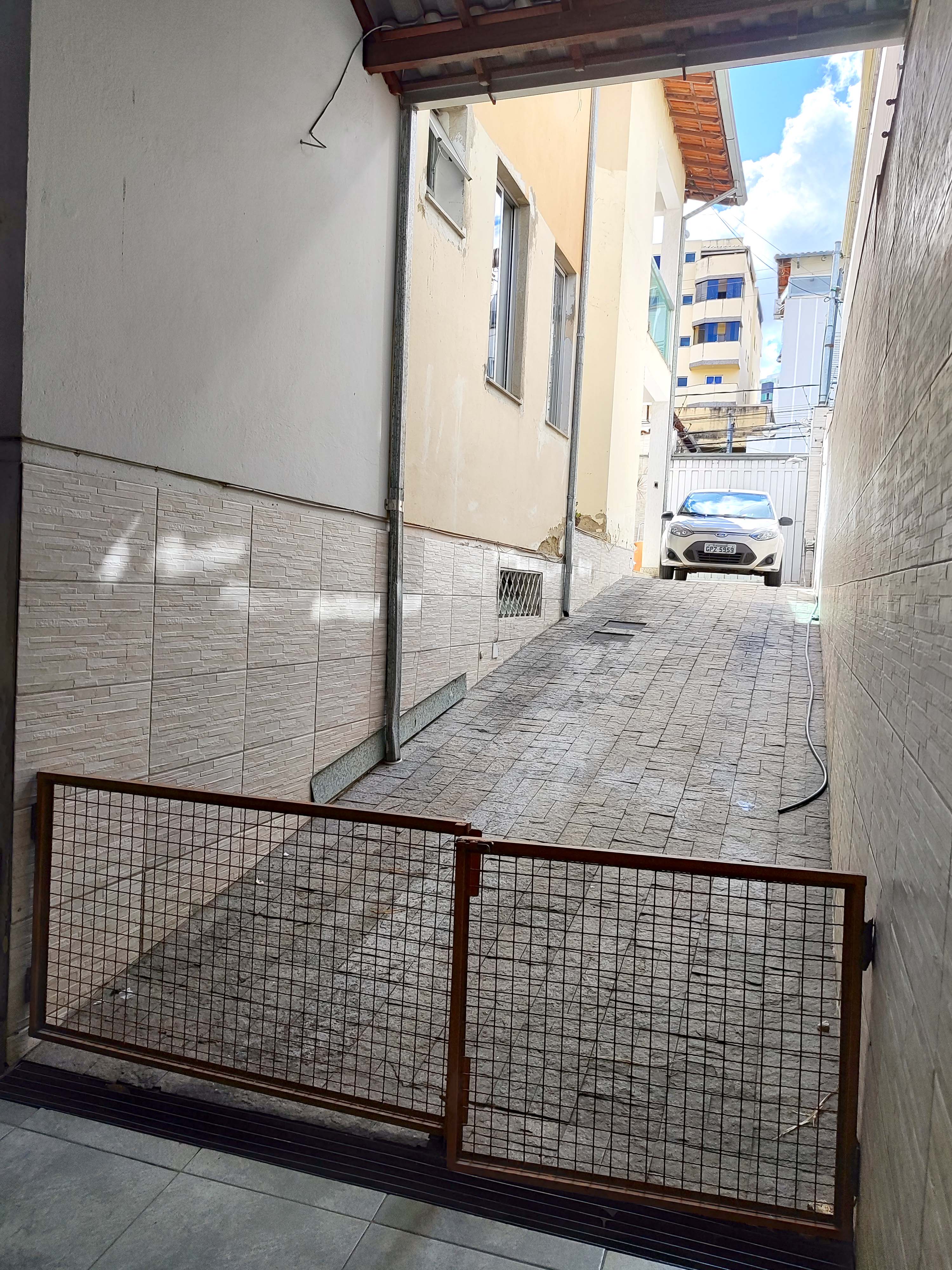Imagem Casa com 3 Quartos à Venda, 137 m²em Dona Clara - Belo Horizonte