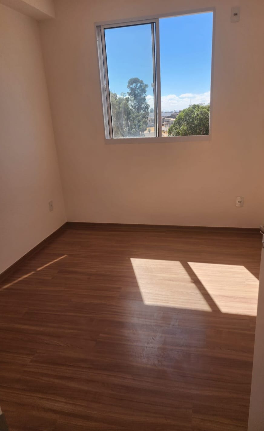 Imagem Apartamento com 2 Quartos à Venda, 45 m²em Recanto das Emas - Brasília