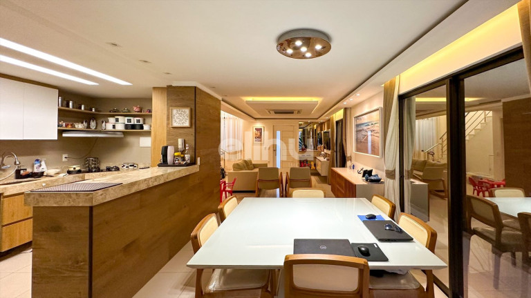 Imagem Casa de Condomínio com 3 Quartos à Venda, 190 m² em Coité - Eusébio Imagem Casa de Condomínio com 3 Quartos à Venda, 190 m² em Coité - Eusébio