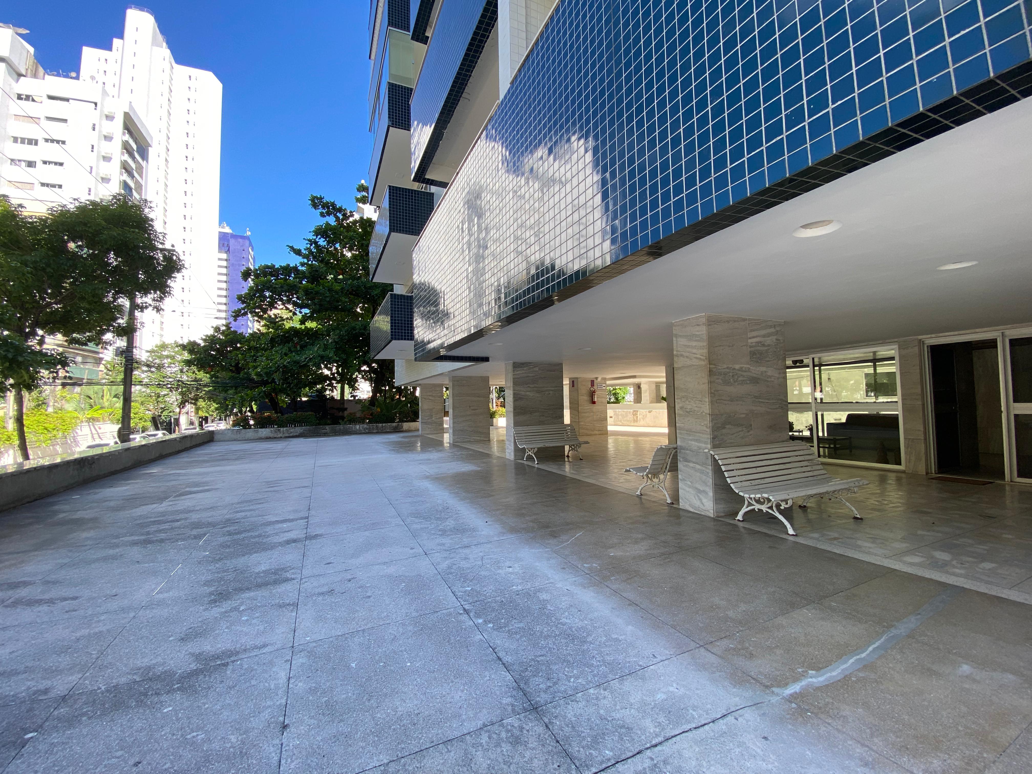 Imagem Apartamento com 3 Quartos à Venda, 126 m²em Boa Viagem - Recife