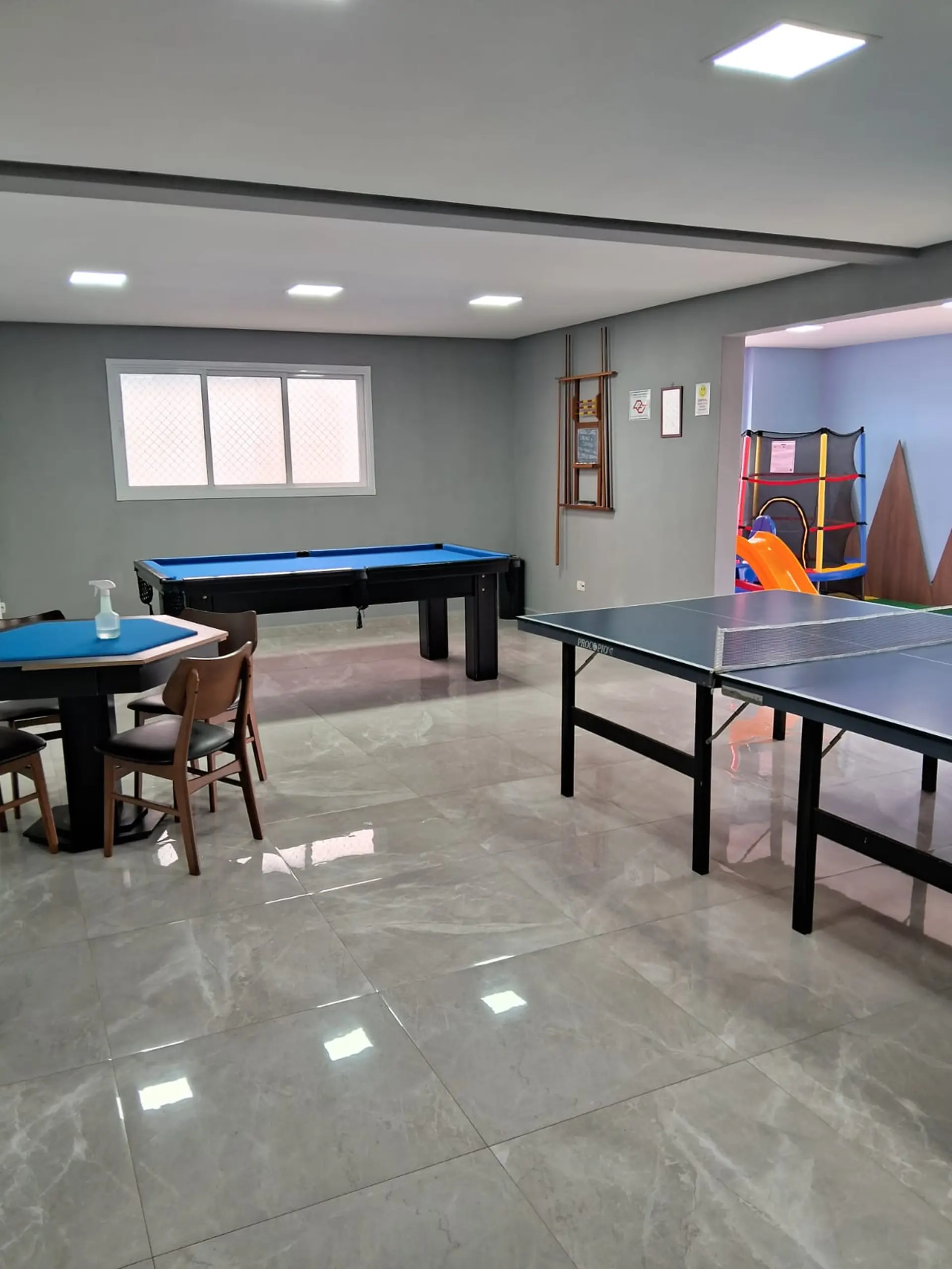 Imagem Apartamento com 2 Quartos à Venda, 70 m²em Ocian - Praia Grande