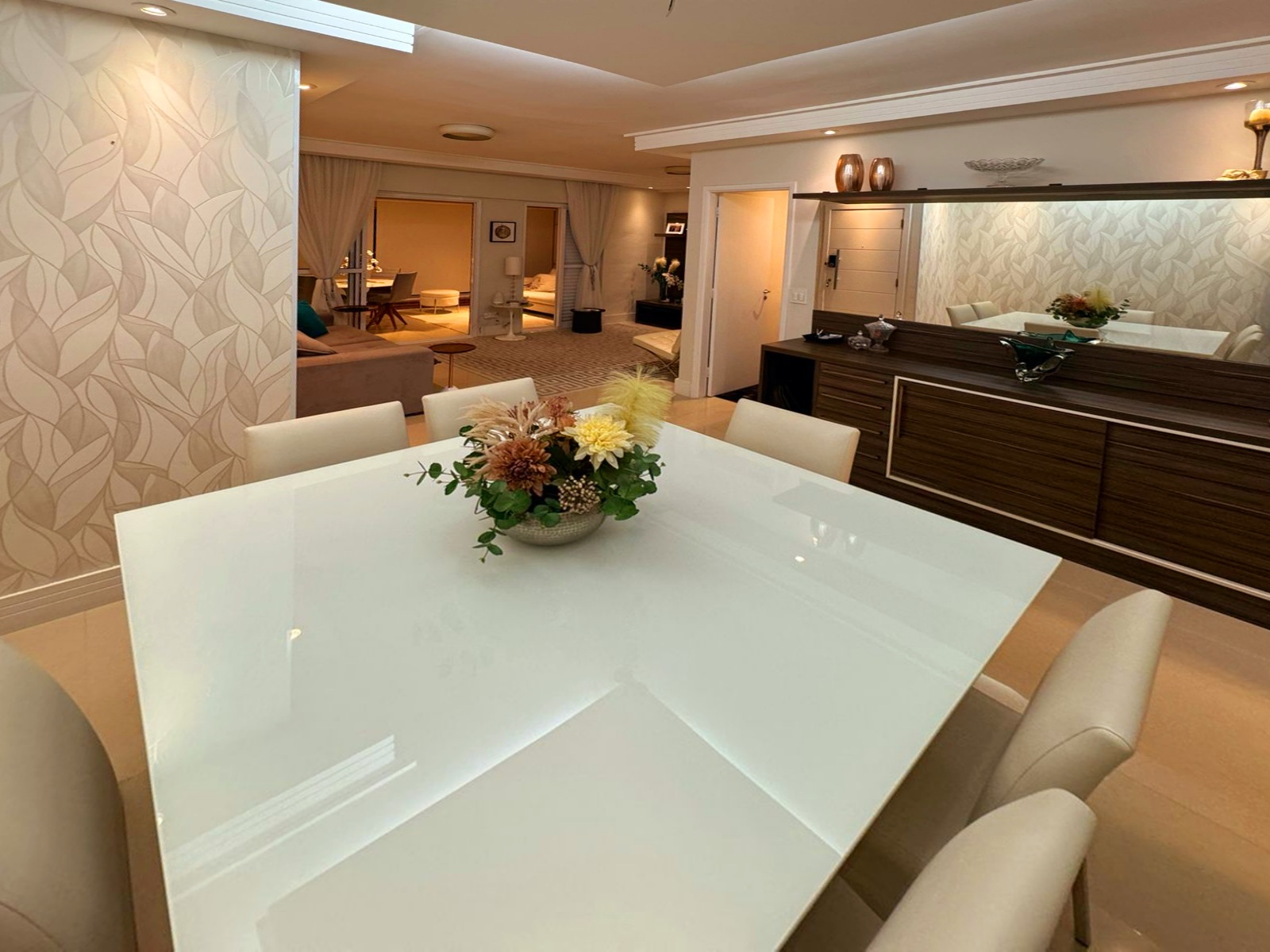 Imagem Apartamento com 2 Quartos à Venda, 127 m²em Boqueirão - Santos