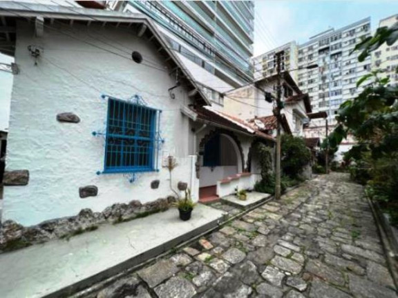 Imagem Casa de Vila com 2 Quartos à Venda, 120 m² em Icaraí - Niterói