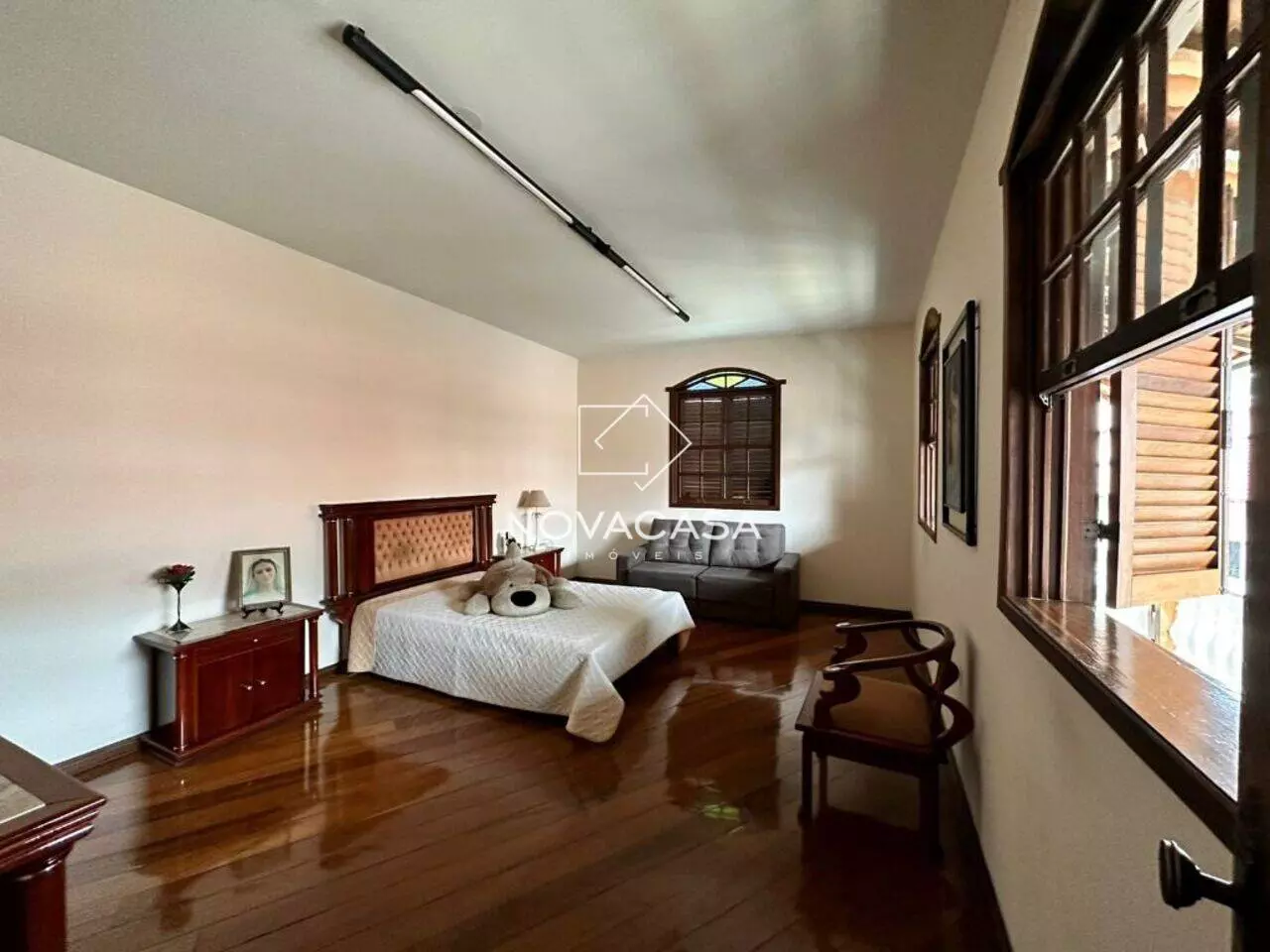Imagem Casa com 5 Quartos à Venda, 625 m² em Santa Branca - Belo Horizonte Imagem Casa com 5 Quartos à Venda, 625 m² em Santa Branca - Belo Horizonte