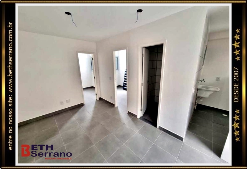 Imagem Casa de Condomínio com 2 Quartos à Venda, 35 m²em Jardim Maringá - São Paulo Imagem Casa de Condomínio com 2 Quartos à Venda, 35 m²em Jardim Maringá - São Paulo