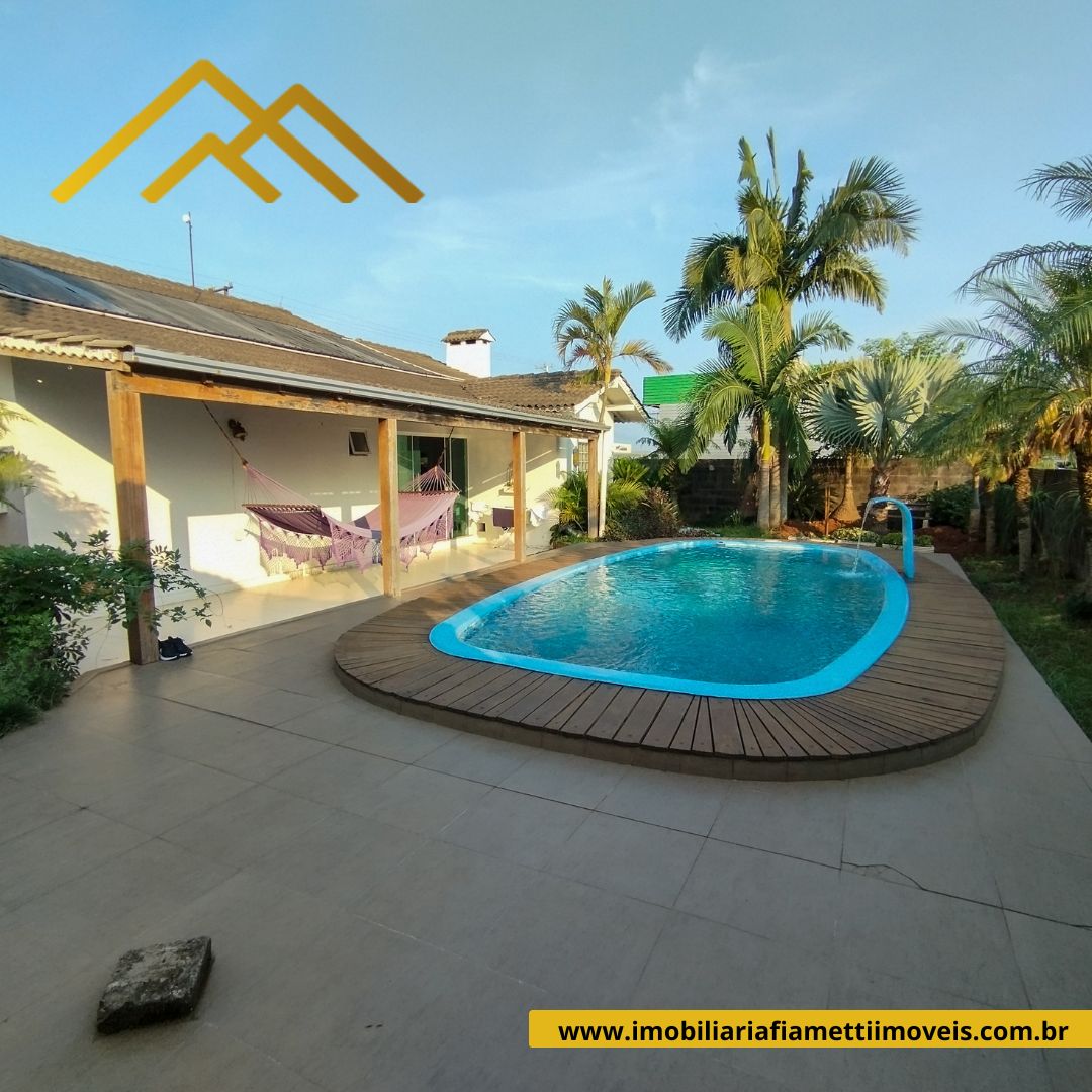 Imagem Casa com 3 Quartos à Venda, 400 m²em centro - Seberi Imagem Casa com 3 Quartos à Venda, 400 m²em centro - Seberi