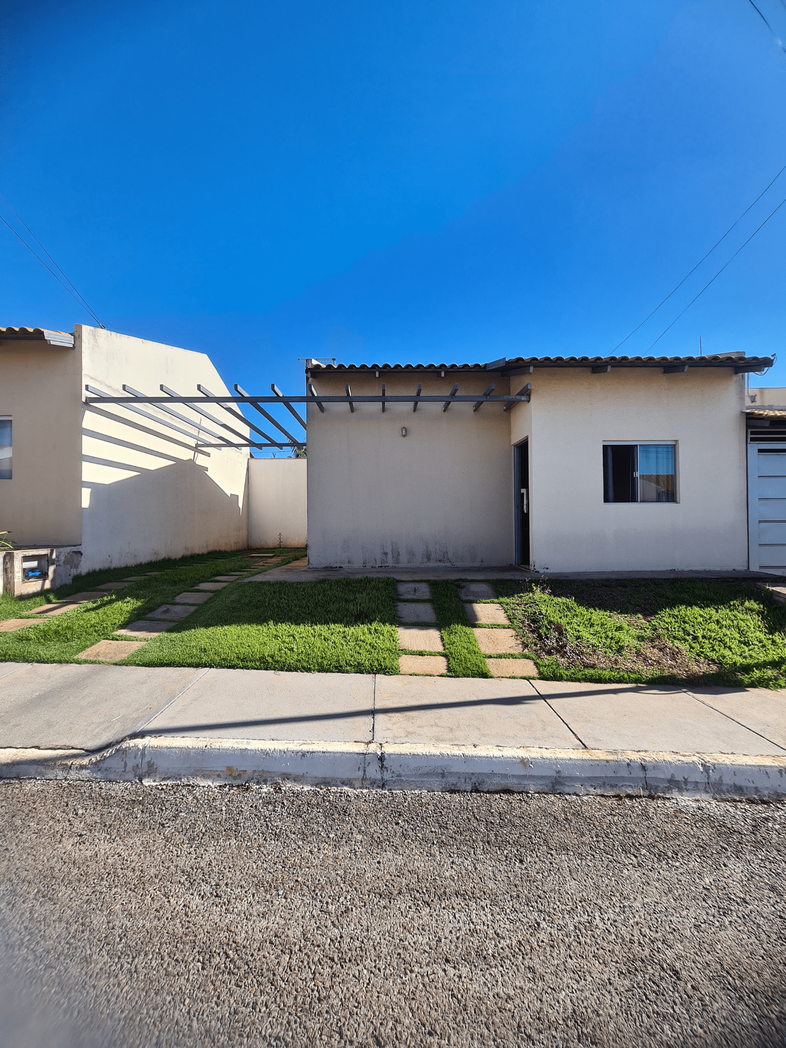 Imagem Casa com 2 Quartos à Venda, 80 m²em Fazenda São Domingos - Goiânia Imagem Casa com 2 Quartos à Venda, 80 m²em Fazenda São Domingos - Goiânia