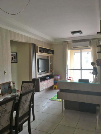 Imagem Apartamento com 3 Quartos à Venda,  em Centro - Criciúma