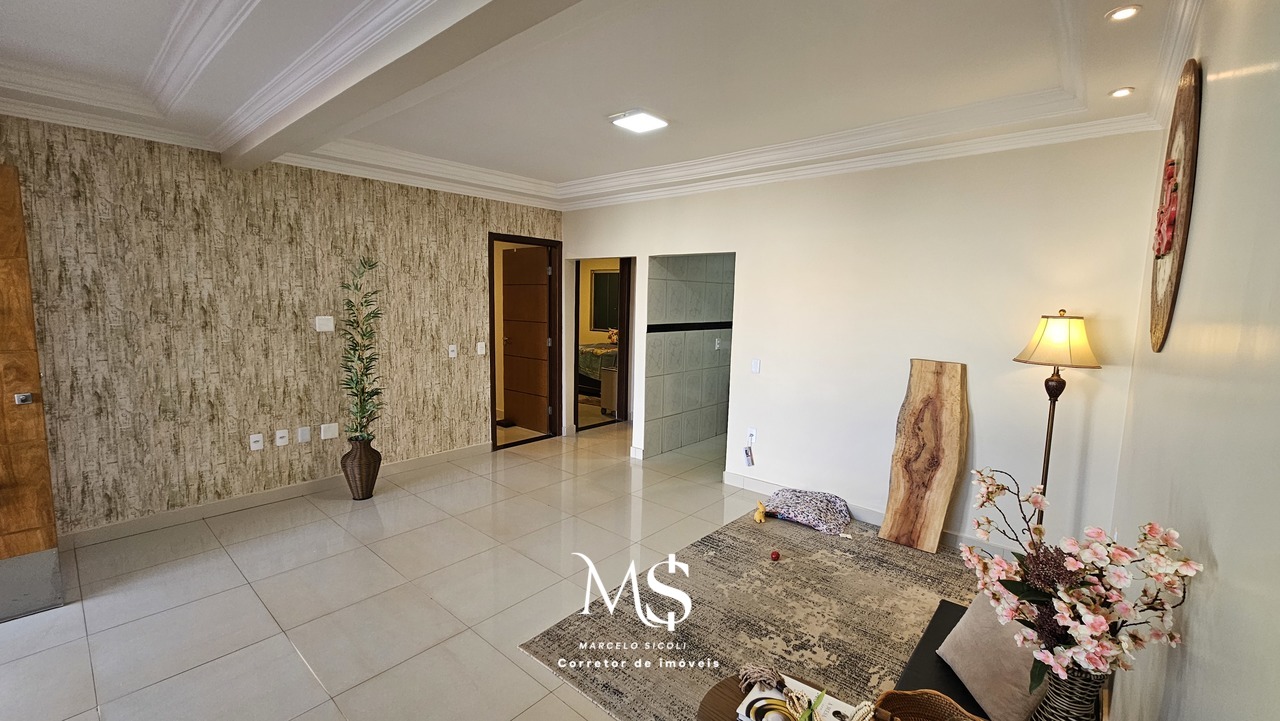 Imagem Casa de Condomínio com 3 Quartos à Venda, 400 m² em Setor Habitacional Vicente Pires - Trecho 3 - Brasília Imagem Casa de Condomínio com 3 Quartos à Venda, 400 m² em Setor Habitacional Vicente Pires - Trecho 3 - Brasília