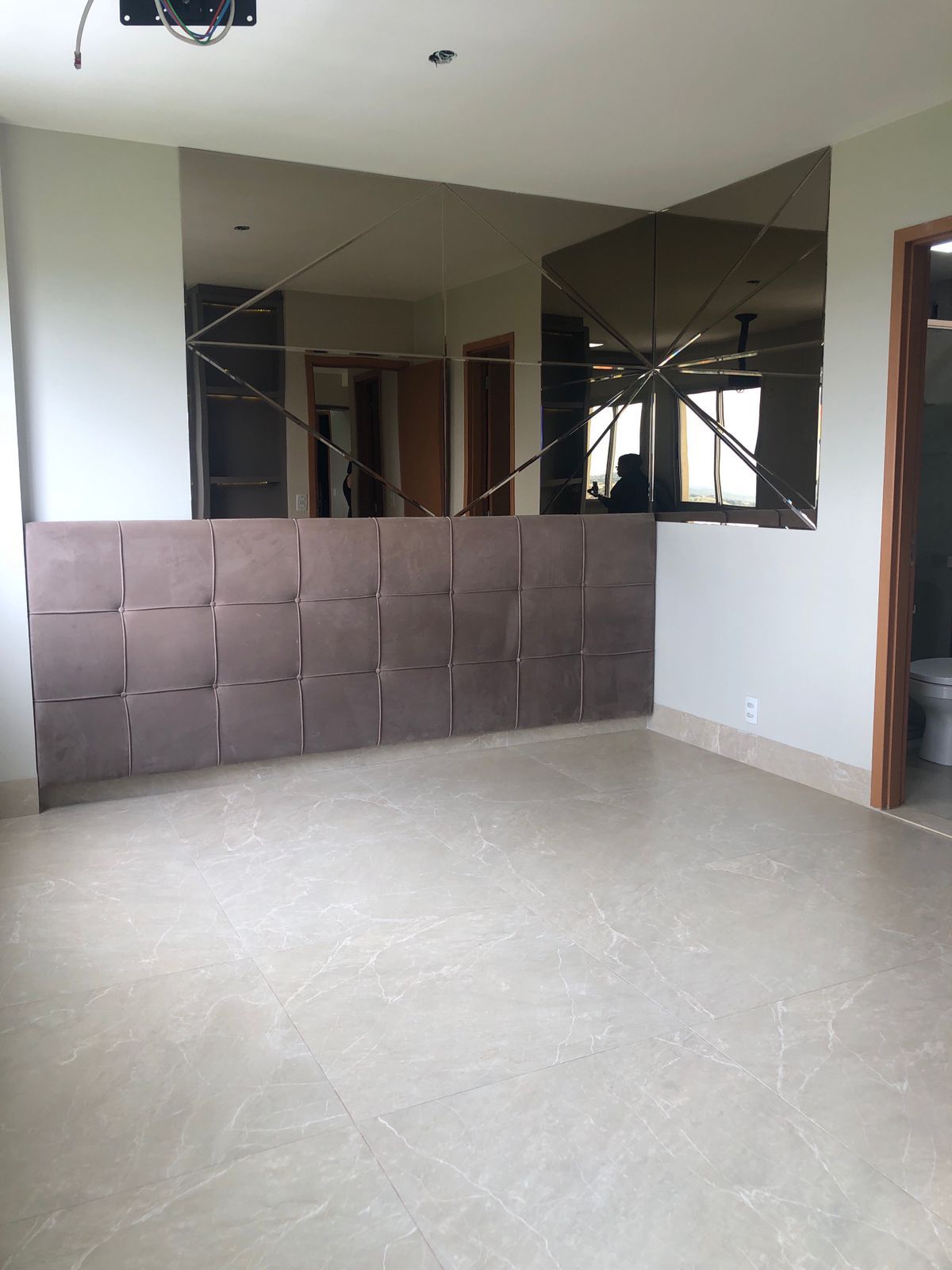 Imagem Apartamento com 2 Quartos à Venda, 56 m² em Vila Cruzeiro do Sul - Aparecida de Goiânia Imagem Apartamento com 2 Quartos à Venda, 56 m² em Vila Cruzeiro do Sul - Aparecida de Goiânia
