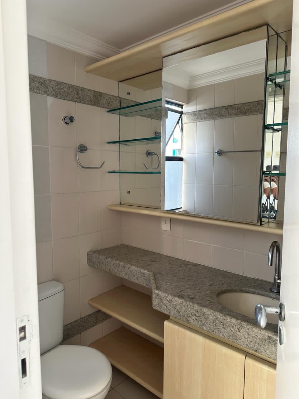 Imagem Apartamento com 4 Quartos para Alugar, 150 m²em Boa Viagem - Recife Imagem Apartamento com 4 Quartos para Alugar, 150 m²em Boa Viagem - Recife