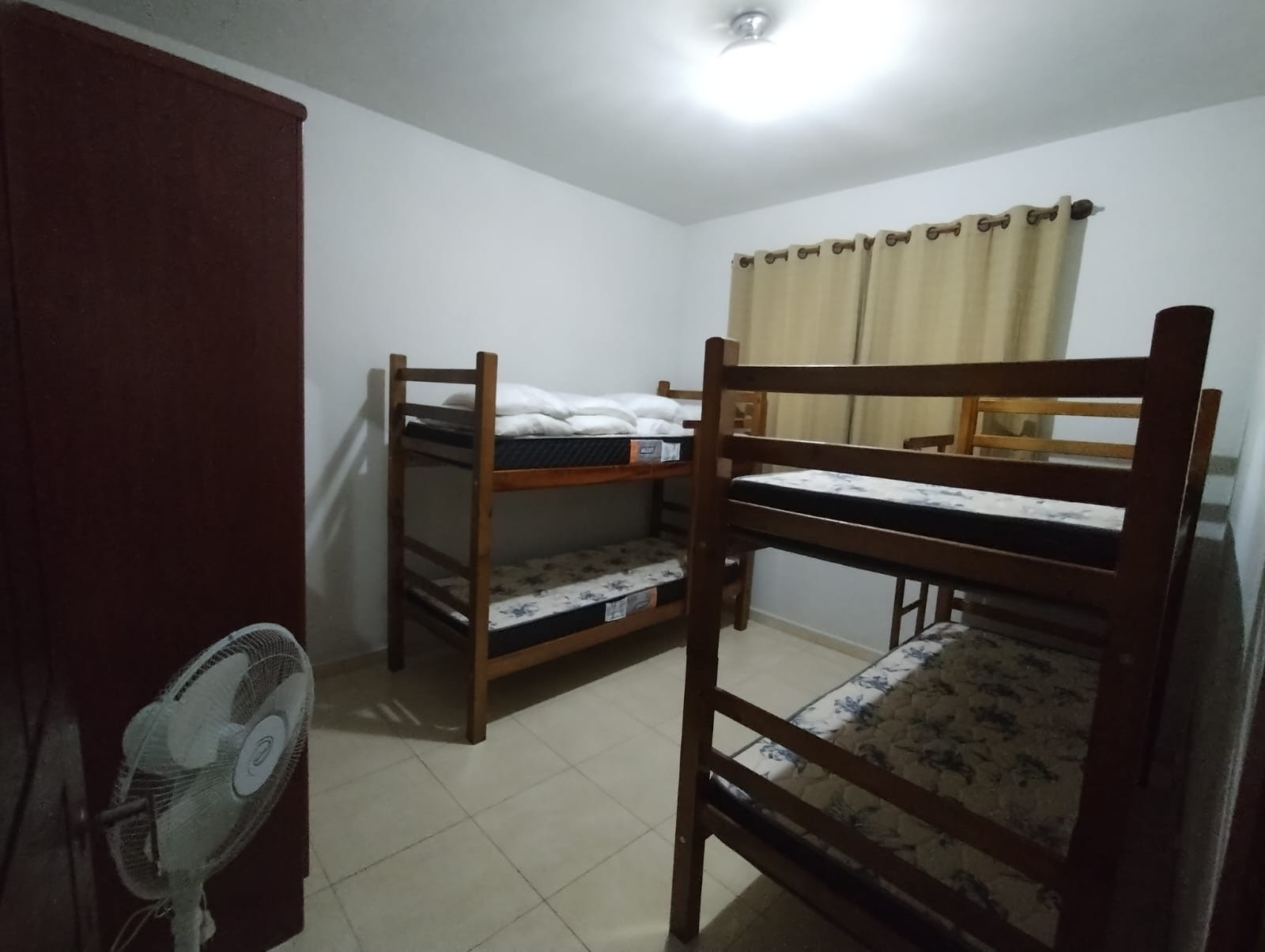 Imagem Chácara com 3 Quartos à Venda, 162 m² em Jardim Centenário - Atibaia
