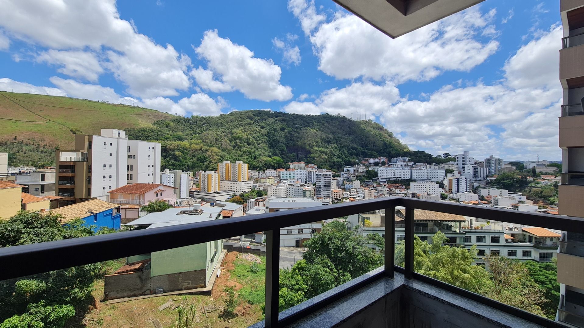 Imagem Apartamento com 2 Quartos à Venda, 70 m² em São Mateus - Juiz de Fora Imagem Apartamento com 2 Quartos à Venda, 70 m² em São Mateus - Juiz de Fora