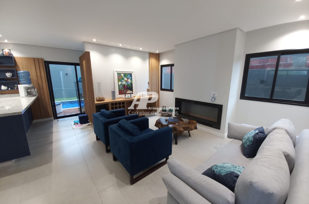 Imagem Casa de Condomínio com 3 Quartos à Venda, 247 m²em Jardim Carvalho - Ponta Grossa Imagem Casa de Condomínio com 3 Quartos à Venda, 247 m²em Jardim Carvalho - Ponta Grossa
