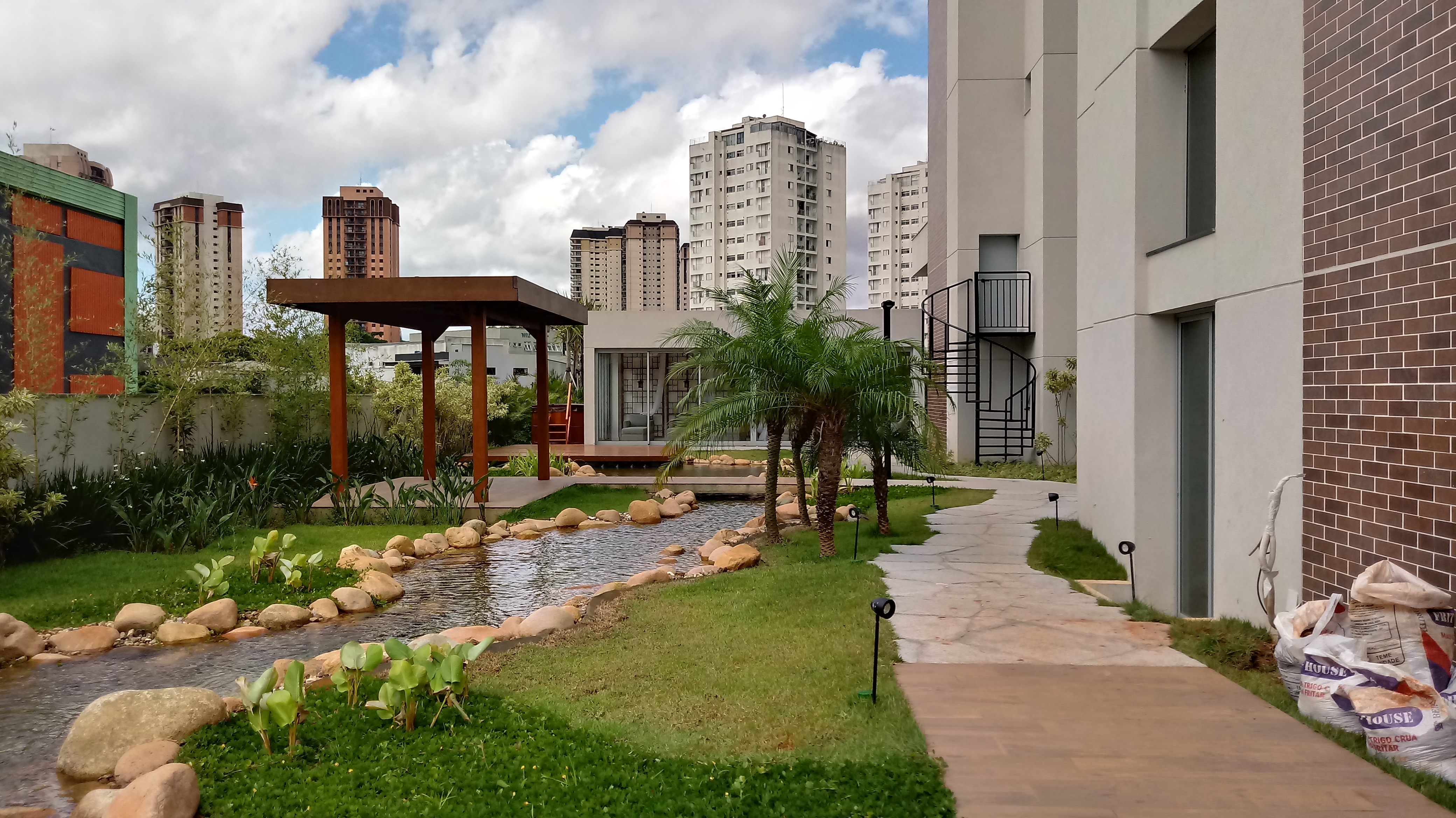 Imagem Apartamento com 3 Quartos à Venda, 121 m² em Vila Sofia - São Paulo Imagem Apartamento com 3 Quartos à Venda, 121 m² em Vila Sofia - São Paulo