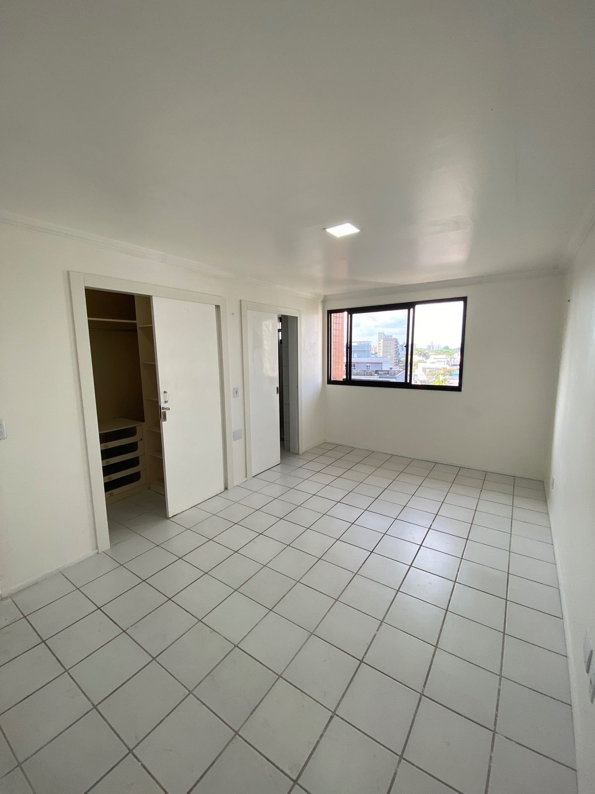 Imagem Apartamento com 4 Quartos à Venda, 225 m² em Nossa Senhora das Graças - Manaus Imagem Apartamento com 4 Quartos à Venda, 225 m² em Nossa Senhora das Graças - Manaus