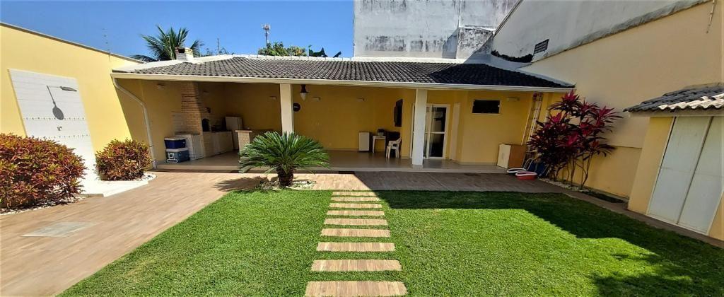Imagem Casa com 4 Quartos à Venda, 360 m²em São Francisco - Niterói Imagem Casa com 4 Quartos à Venda, 360 m²em São Francisco - Niterói