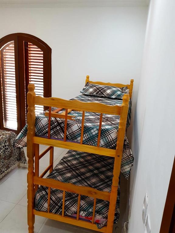 Imagem Casa com 4 Quartos para Temporada, 300 m²em Jardim Virgínia - Guarujá Imagem Casa com 4 Quartos para Temporada, 300 m²em Jardim Virgínia - Guarujá