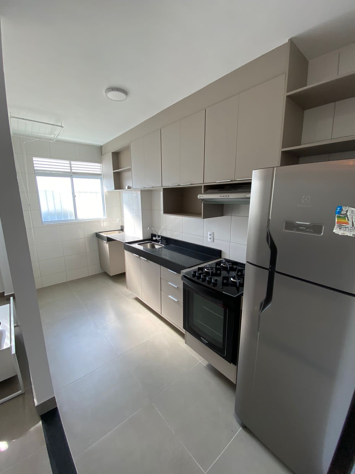 Imagem Apartamento com 2 Quartos para Alugar, 60 m²em Centro - Lauro de Freitas Imagem Apartamento com 2 Quartos para Alugar, 60 m²em Centro - Lauro de Freitas